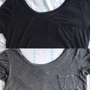 *MAKE AN OFFER* BUNDLE 2 flowy tshirts